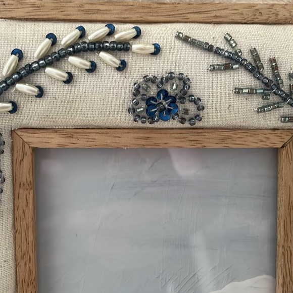NWT Lovely Shaila Anant Handcrafted in India desk frames, 4”X 6” opening - Picture 10 of 15